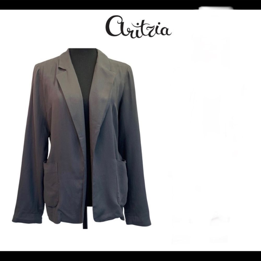 Aritzia Talula gray Kent Open front blazer size 4